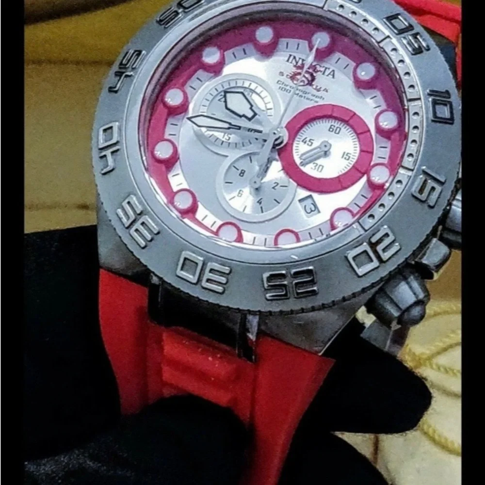 Invicta Subaqua Sporty Red Swiss Chrono Men's Watch